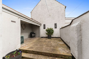 Photo 23- click for photo gallery